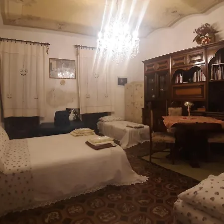Vasari Apartament *